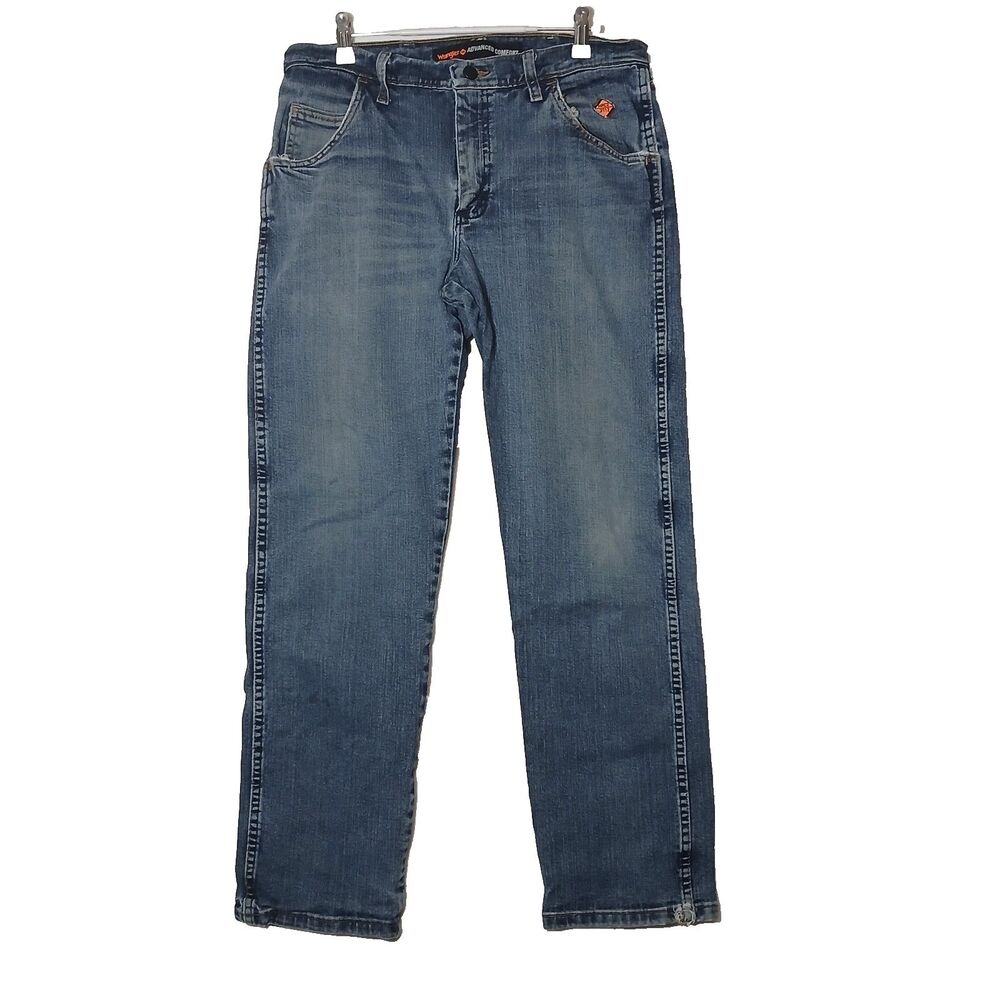 Wrangler FR Jeans Mens 32x30 Blue Denim Riggs Workwear Relaxed Straight #1093
